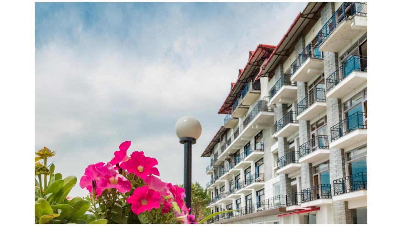 The Gateway Dal Lake Resort, Mcleodganj, Dharamshala แมคลอยด์กันจ์ ภายนอก รูปภาพ