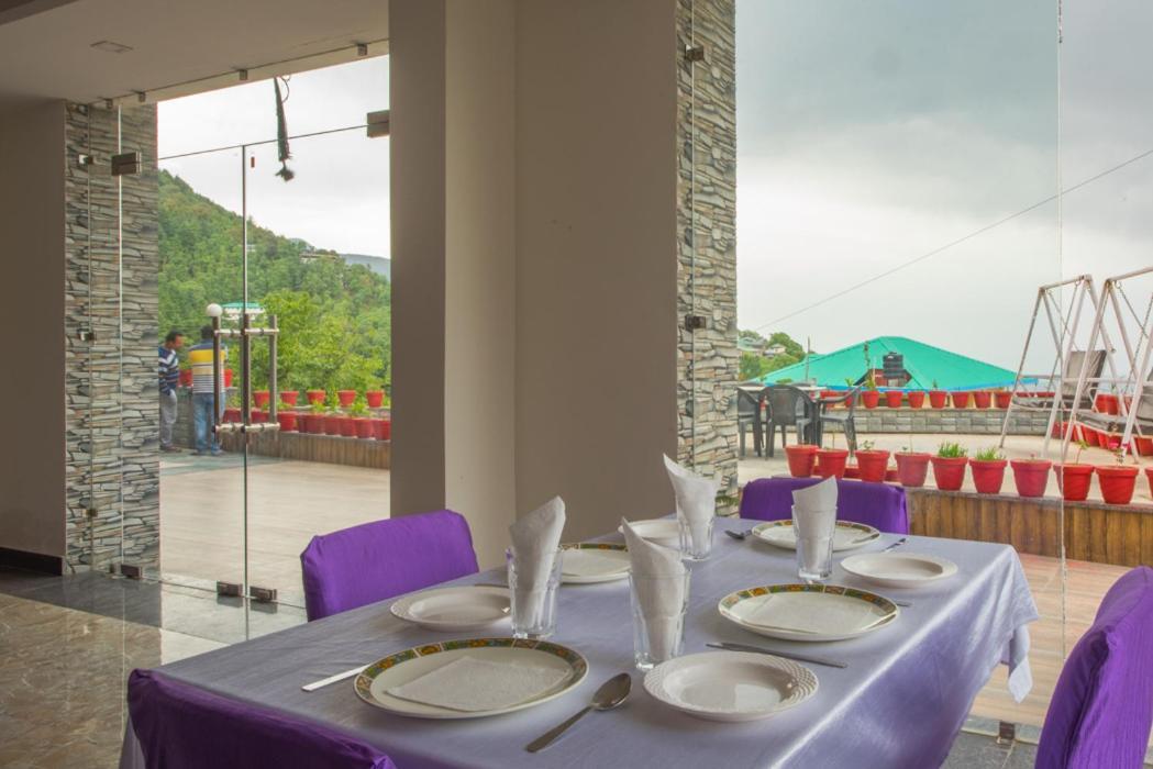 The Gateway Dal Lake Resort, Mcleodganj, Dharamshala แมคลอยด์กันจ์ ภายนอก รูปภาพ